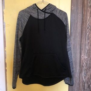 Hoodie/Athletic